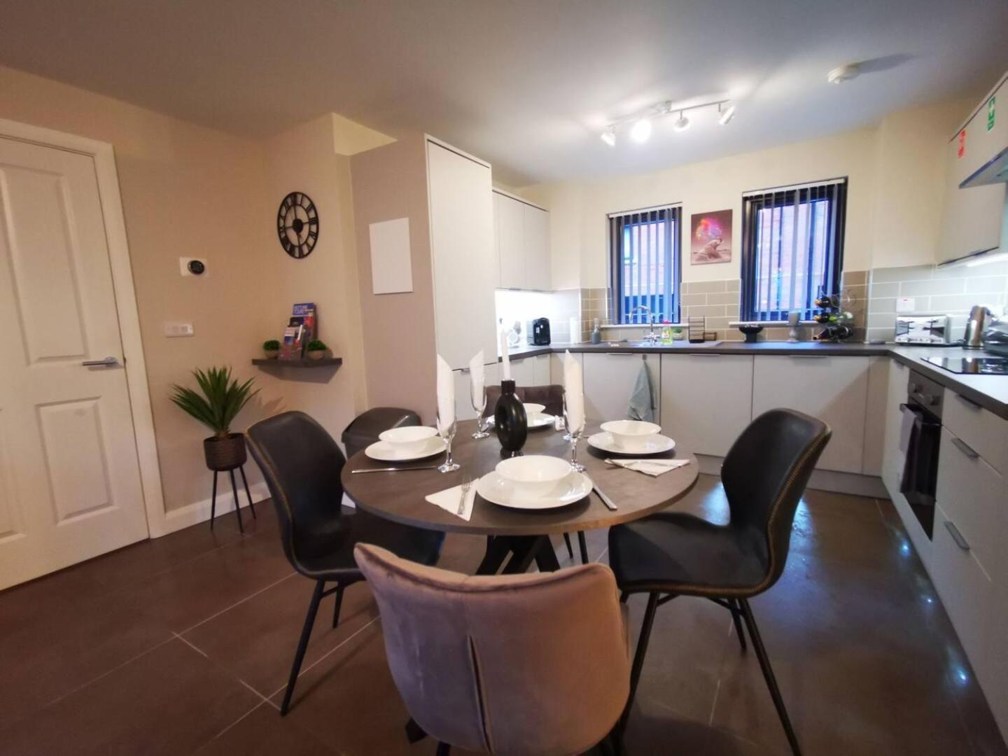 Belfast Central 2 Bedroom Luxurious Modern Stay Kültér fotó